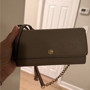 Elegant Taupe Leather Crossbody Bag